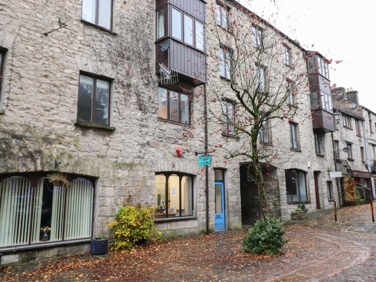 River Walk Kendal Bagian luar foto